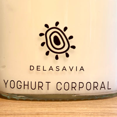NUEVO YOGHURT CORPORAL ALMOND&ORANGE PIE, Hidratación y fragancia prolongada con pantenol, aloe vera y argán.
